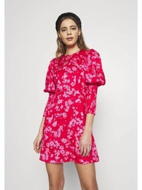 Never Fully Dressed Columbia Floral Mini Dress Red and Pink Size 6 NEW